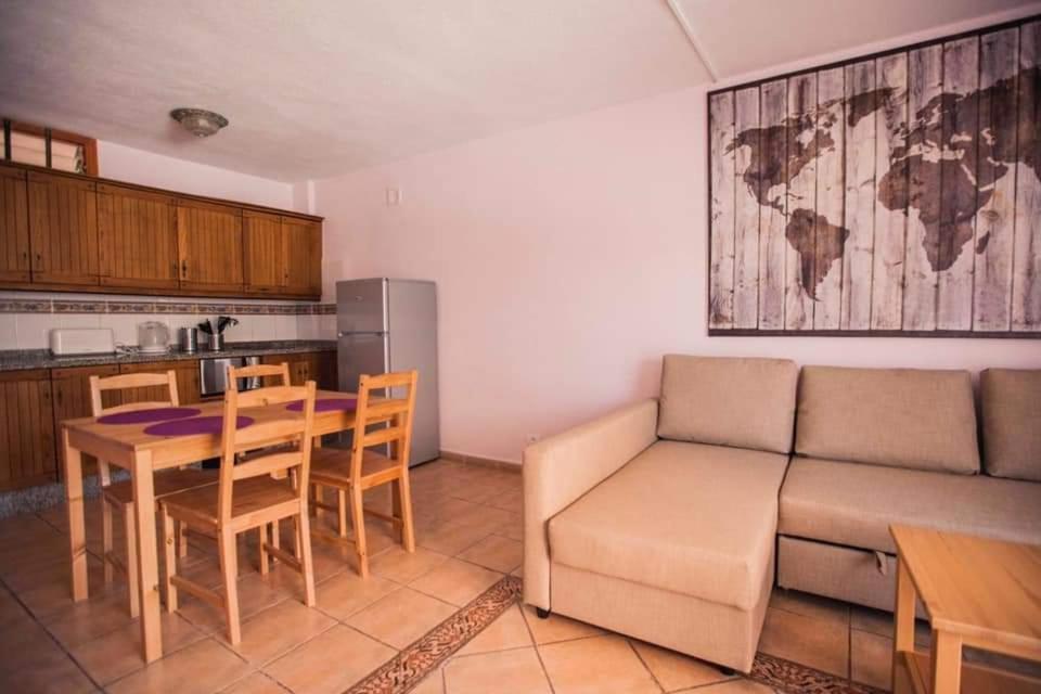 Apartment Avenida Puig Arona  Eksteriør bilde